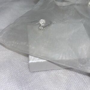 Elegant Silver Women's Ring